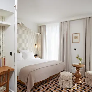 Noucha Hotel